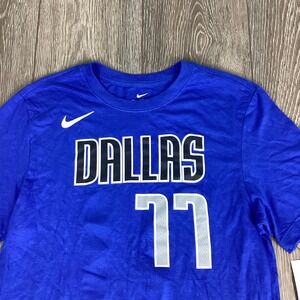 Nike NBA Dončič Dallas #77 small men's blue‎ short sleeve T-shirt